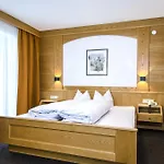 Garni Persutt 3* Ischgl