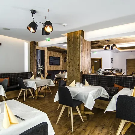 Garni Persutt Hotel Ischgl