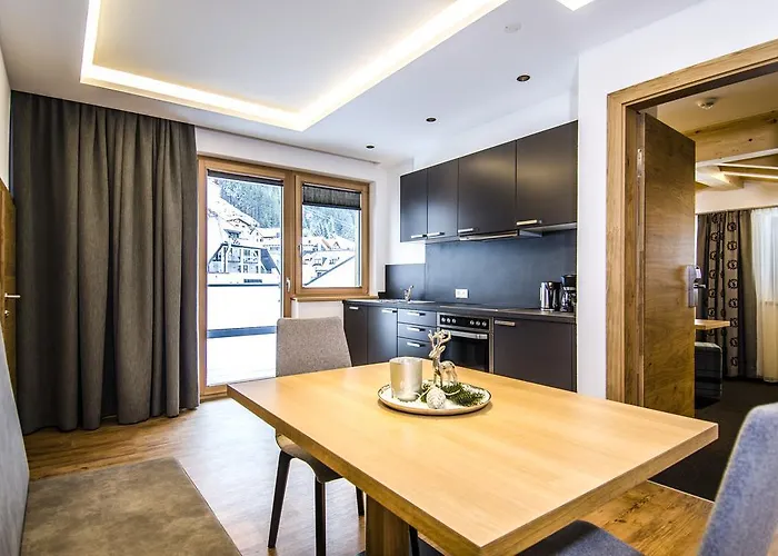 Garni Persutt Отель 3*