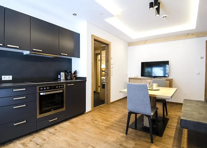 Hotel Garni Persutt Ischgl